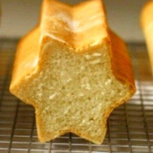 The Pampered Chef Valtrompia Bread Tube Star 1570